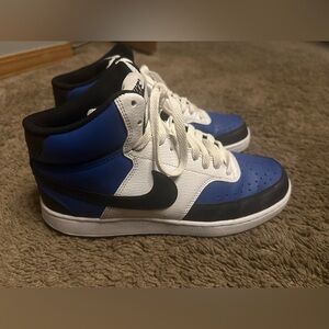 Used MEN'S NIKE COURT VISION MID SNEAKERS Mens size 8